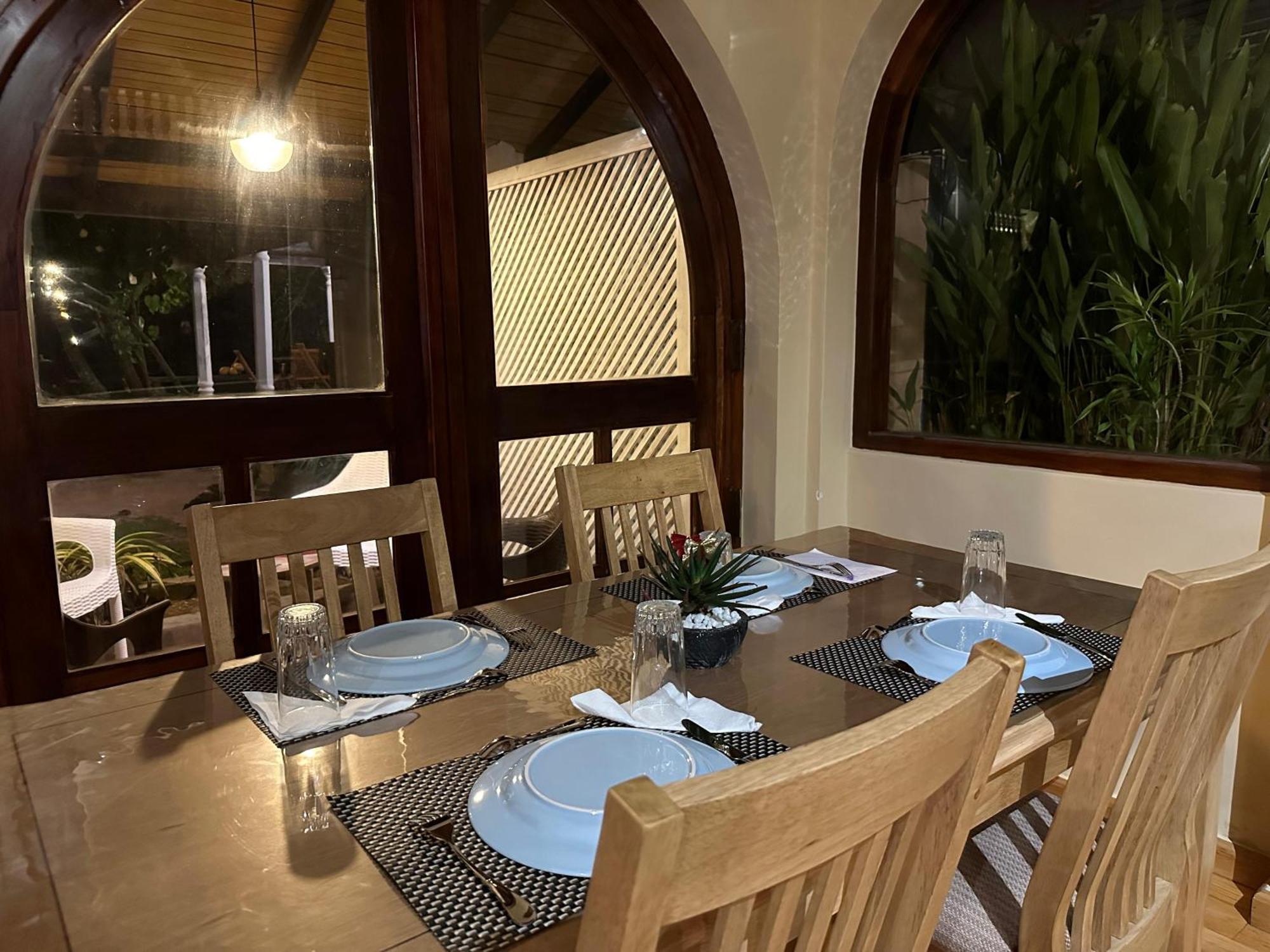 Isle Of Thalpe Acomodação com café da manhã Unawatuna Exterior foto