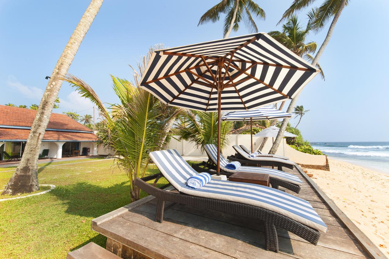 Isle Of Thalpe Acomodação com café da manhã Unawatuna Exterior foto