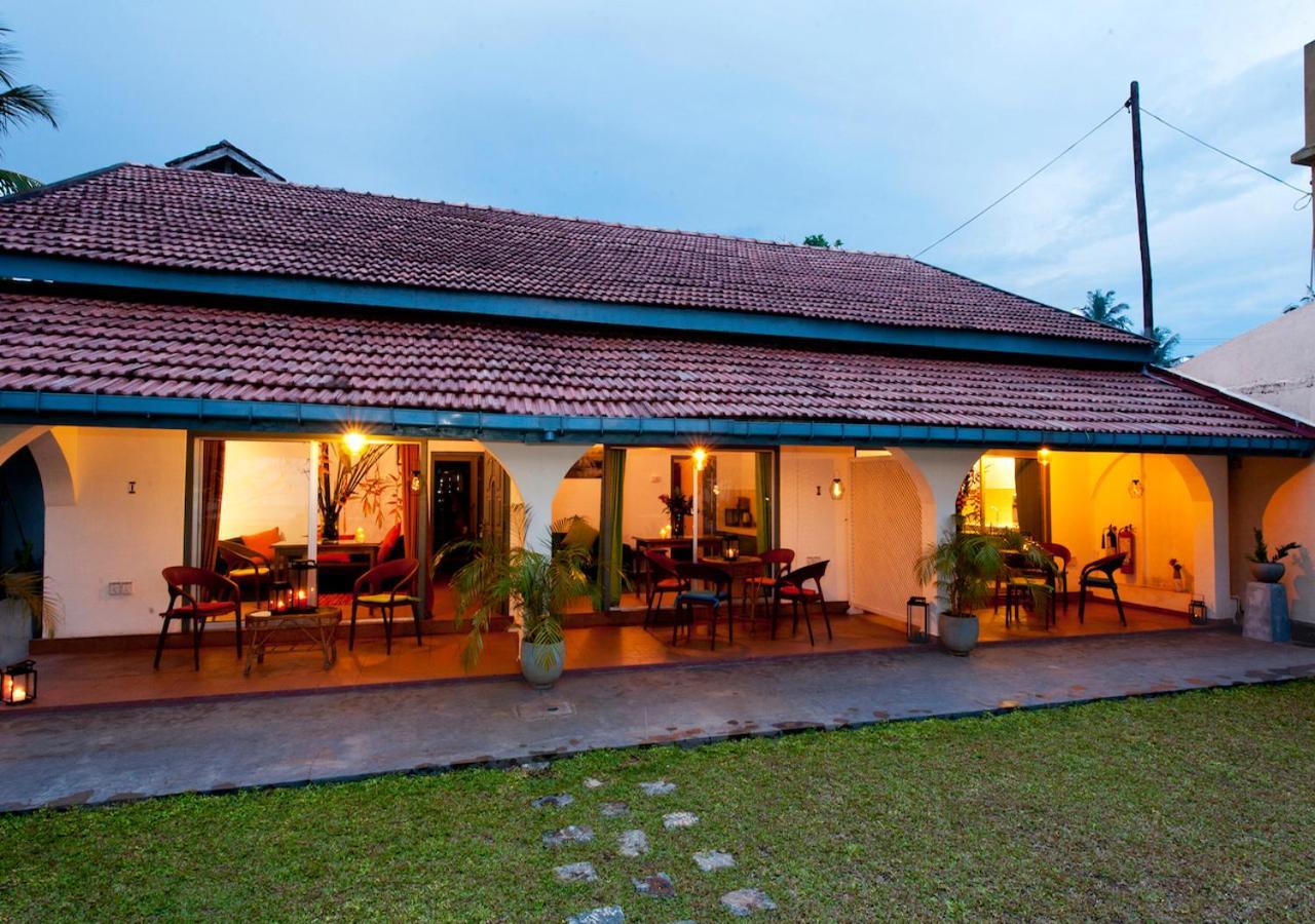Isle Of Thalpe Acomodação com café da manhã Unawatuna Exterior foto