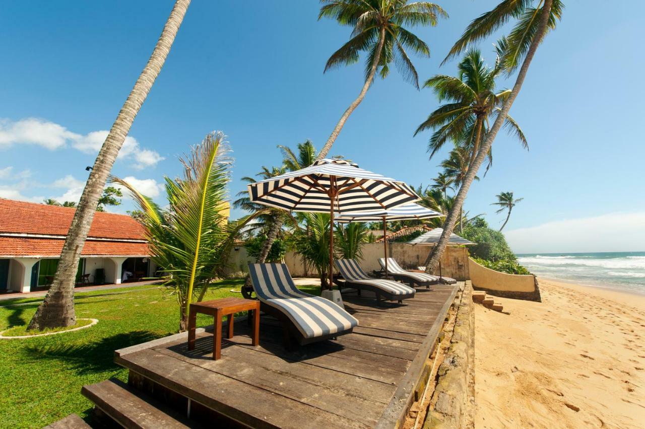 Isle Of Thalpe Acomodação com café da manhã Unawatuna Exterior foto