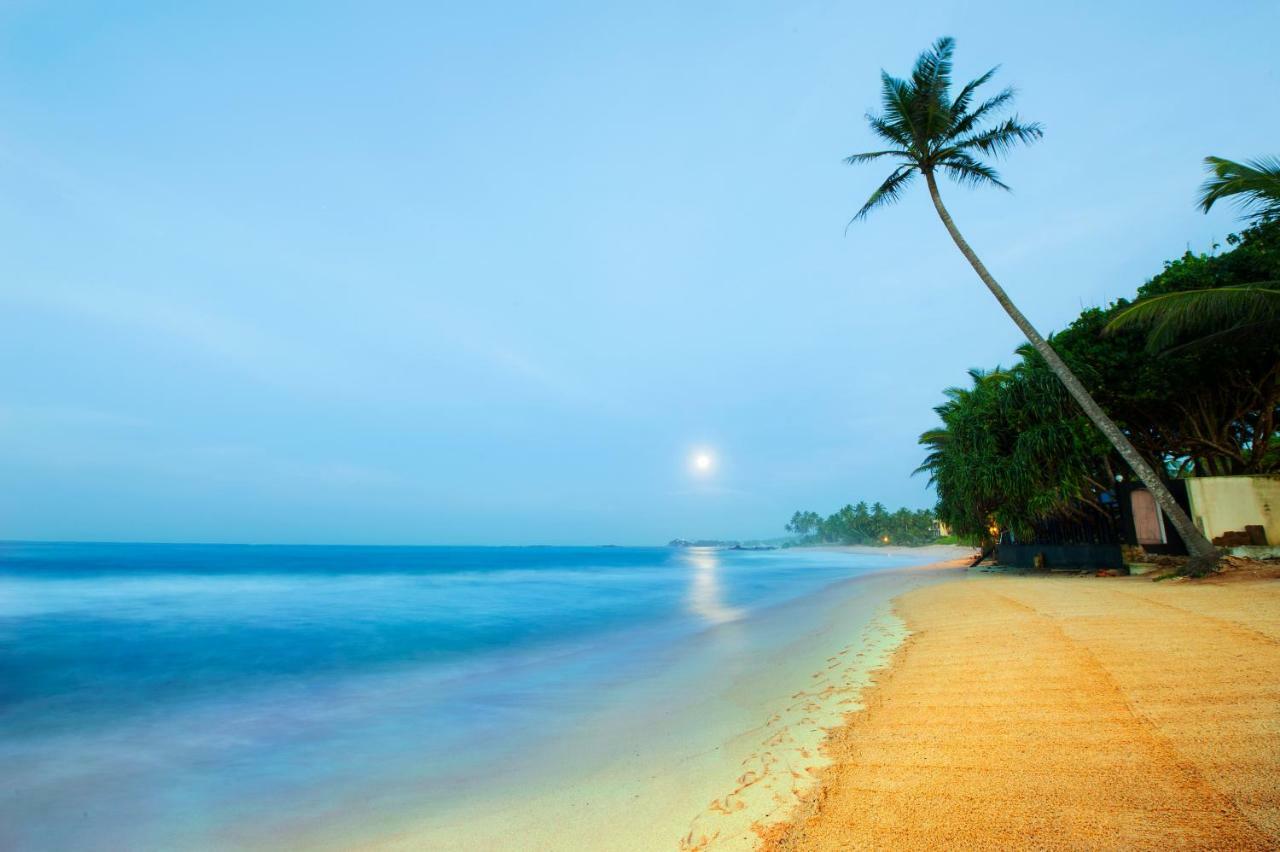 Isle Of Thalpe Acomodação com café da manhã Unawatuna Exterior foto